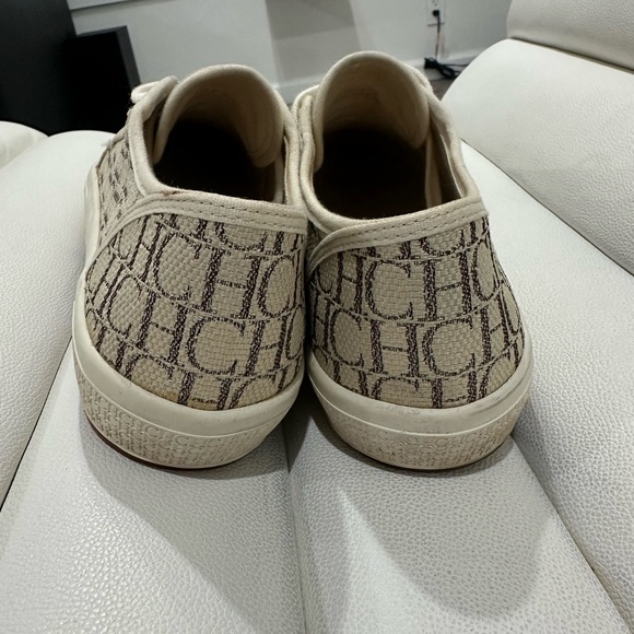 Carolina Herrera Canvas Sneakers with Patterned Design size US8 - Picture 5 of 7